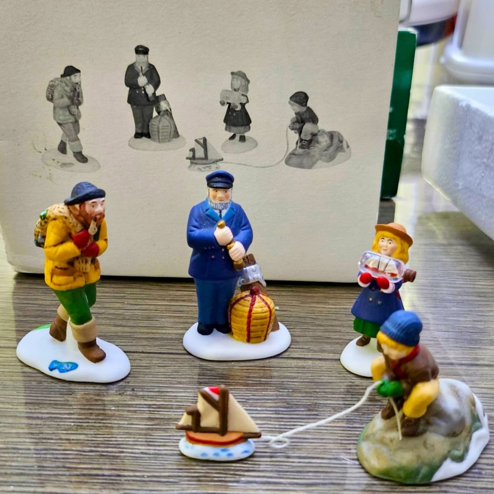 Department 56 Sea Captain & His Mates